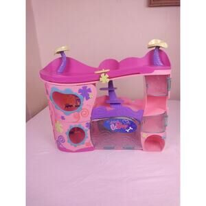 Authentic Littlest Pet Shop LPS Cozy Care Adoption Center Playset House Read Des